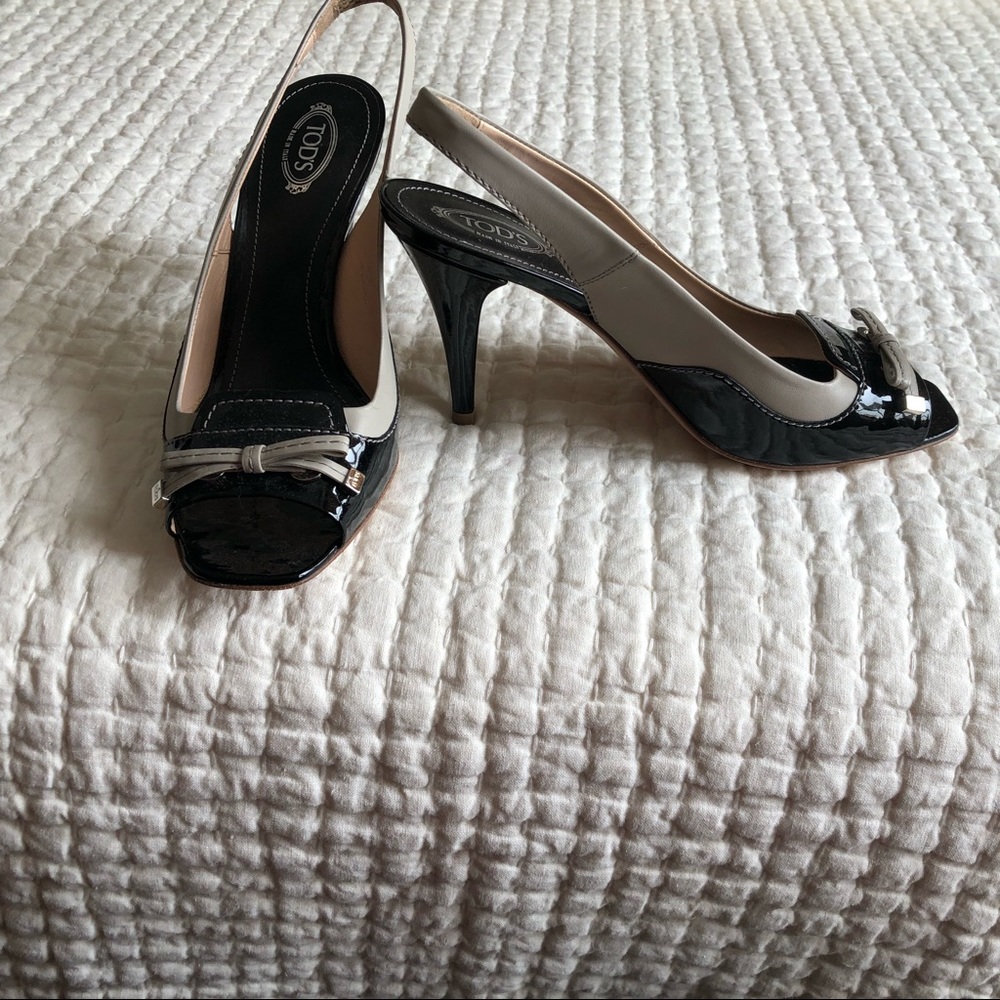Shoes - Picture 2 of 4